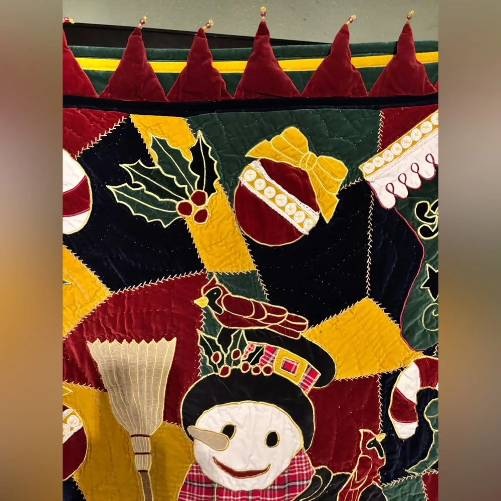 VTG 3D CHRISTMAS BED TOPPER (ROSS SIMONS 100% COTTON-VELVET FILLING:100% COTTON
